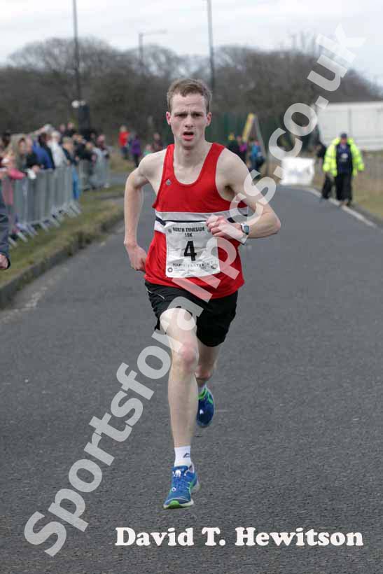 Scott Ellis (NSP) North Tyneside 10k Road Race.